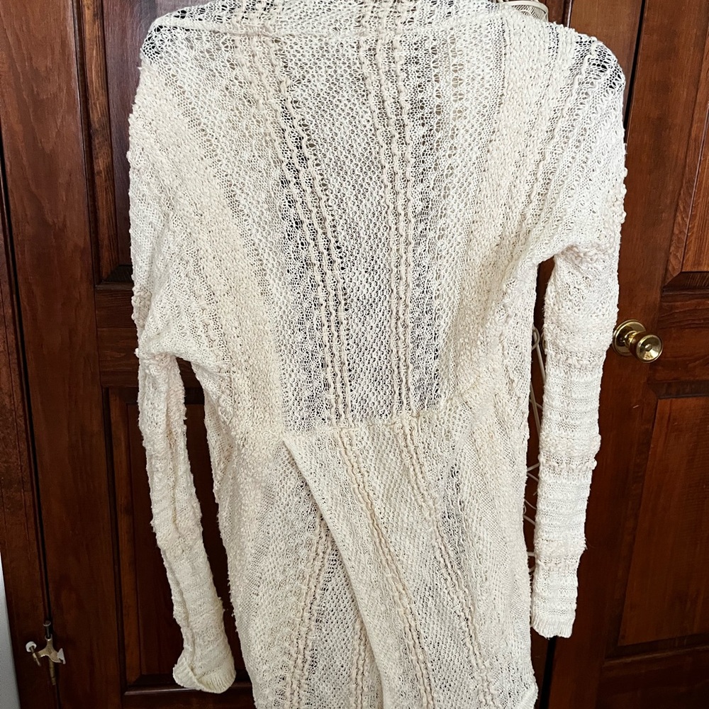 Shawl sweater - Picture 2 of 3